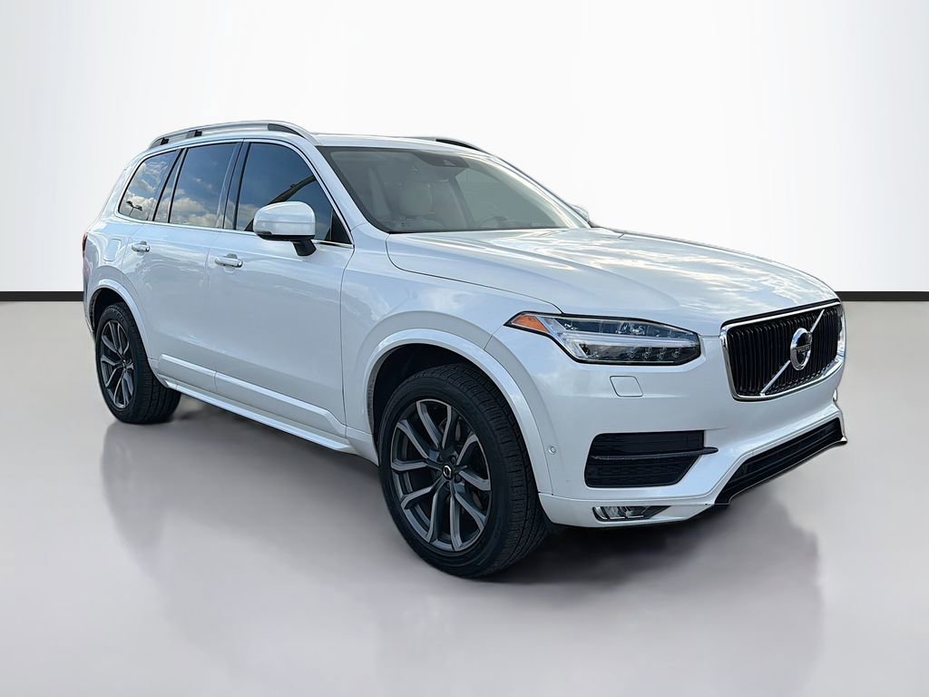 Used 2018 Volvo XC90 T6 Momentum w/ Convenience Package image 1