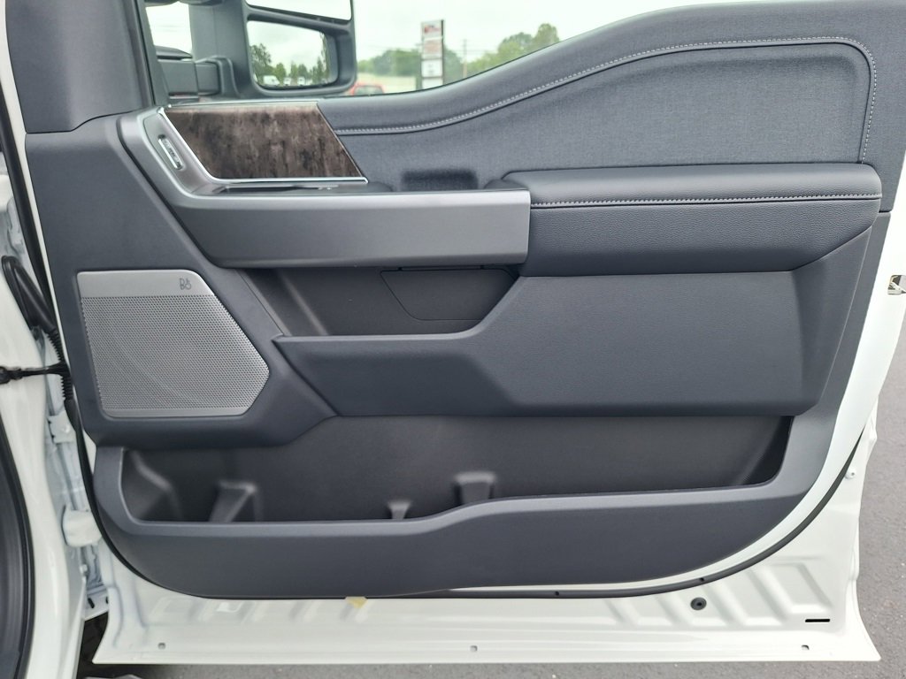 New 2026 Ford F350 Lariat w/ Lariat Premium Package image 17