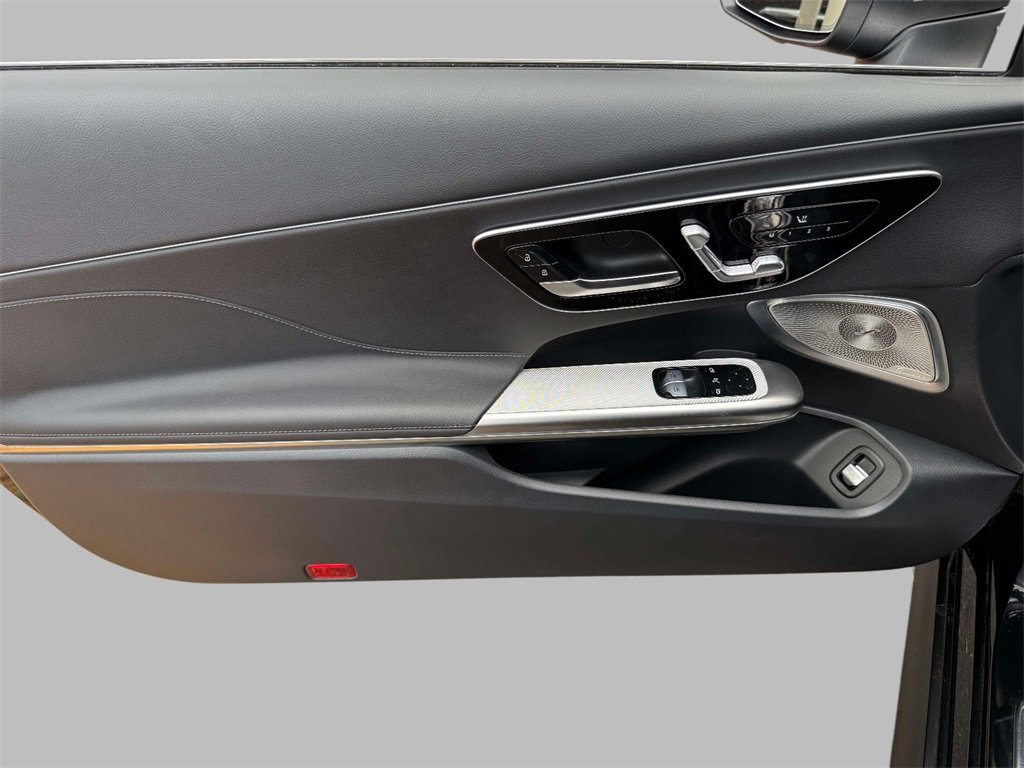 Used 2024 Mercedes-Benz CLE 300 4MATIC Coupe image 20