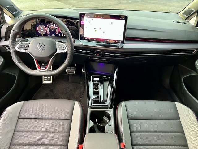 Certified 2025 Volkswagen GTI Autobahn image 18