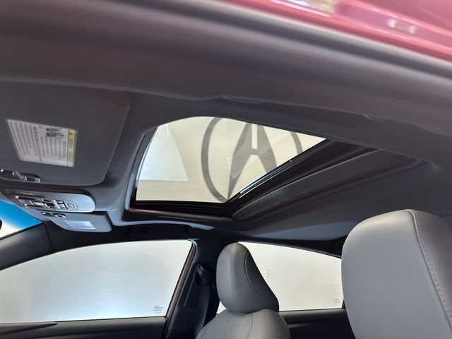 Used 2022 Toyota Avalon Limited w/ Advanced Safety Package FWD image 12