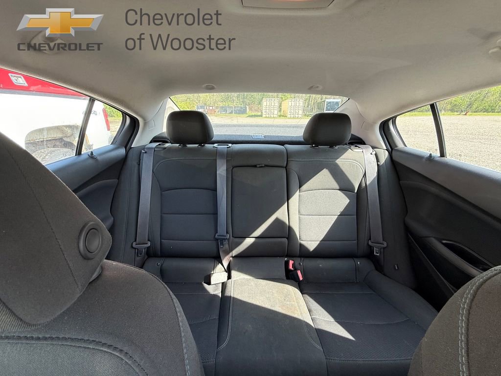 Used 2017 Chevrolet Cruze LT w/ Convenience Package FWD image 16