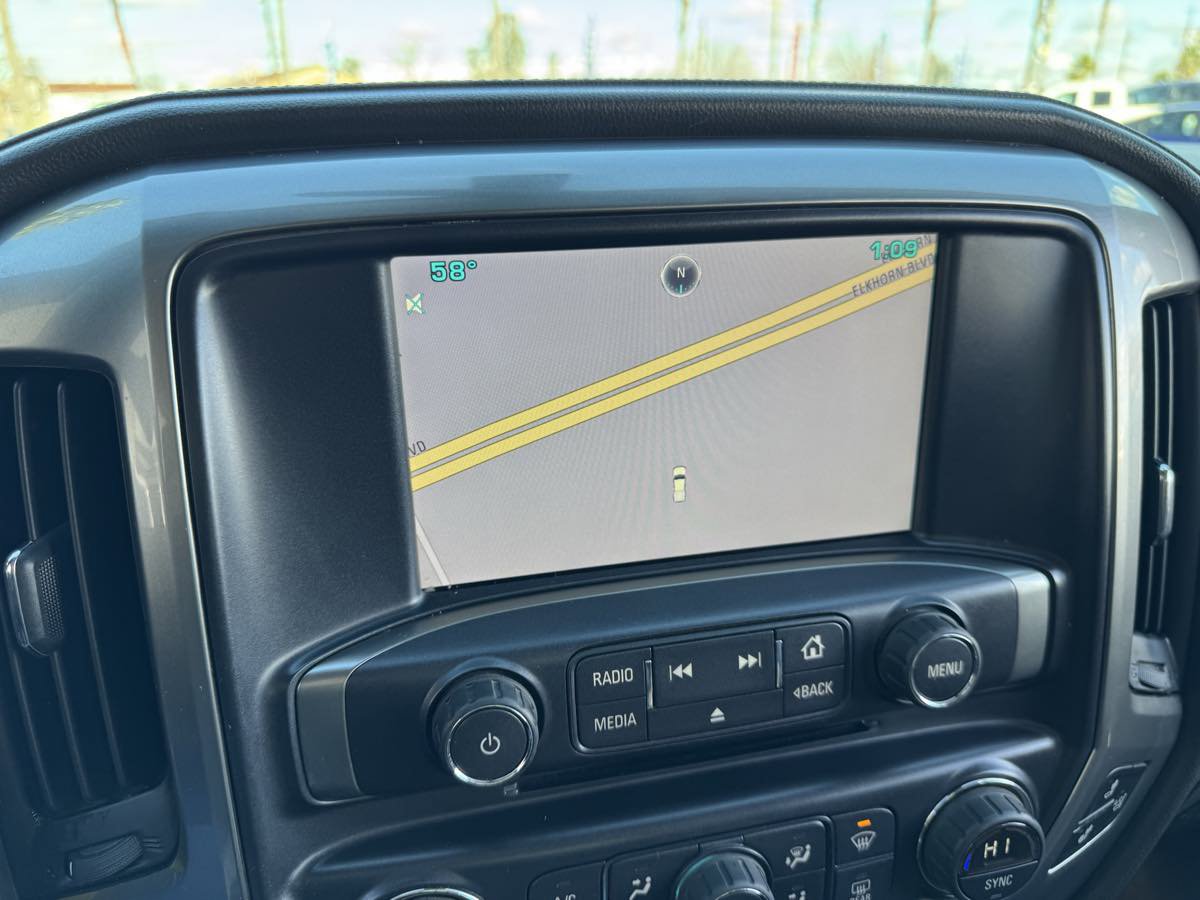 Used 2015 Chevrolet Silverado 1500 LTZ Z71 w/ LTZ Plus Package image 33