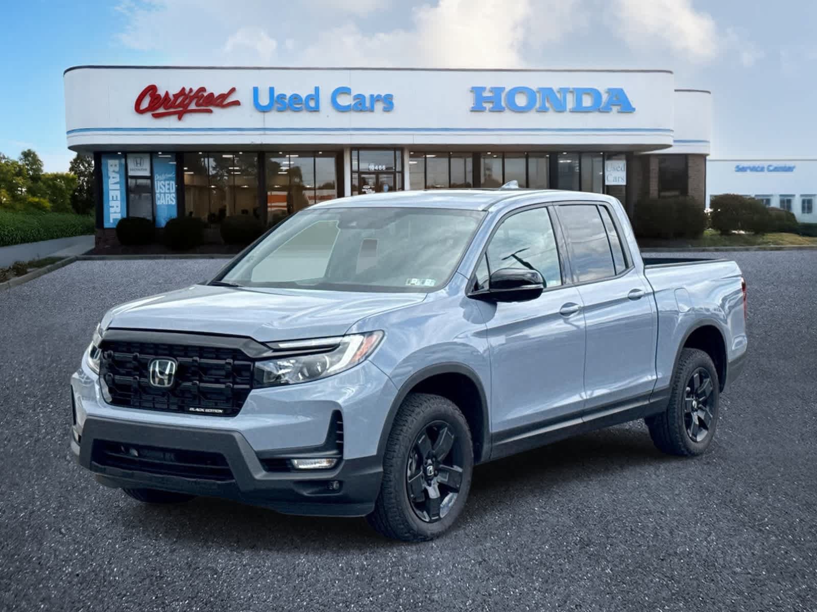 Used 2026 Honda Ridgeline Black Edition image 1