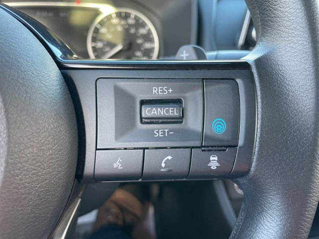 Used 2021 Nissan Rogue SV image 18