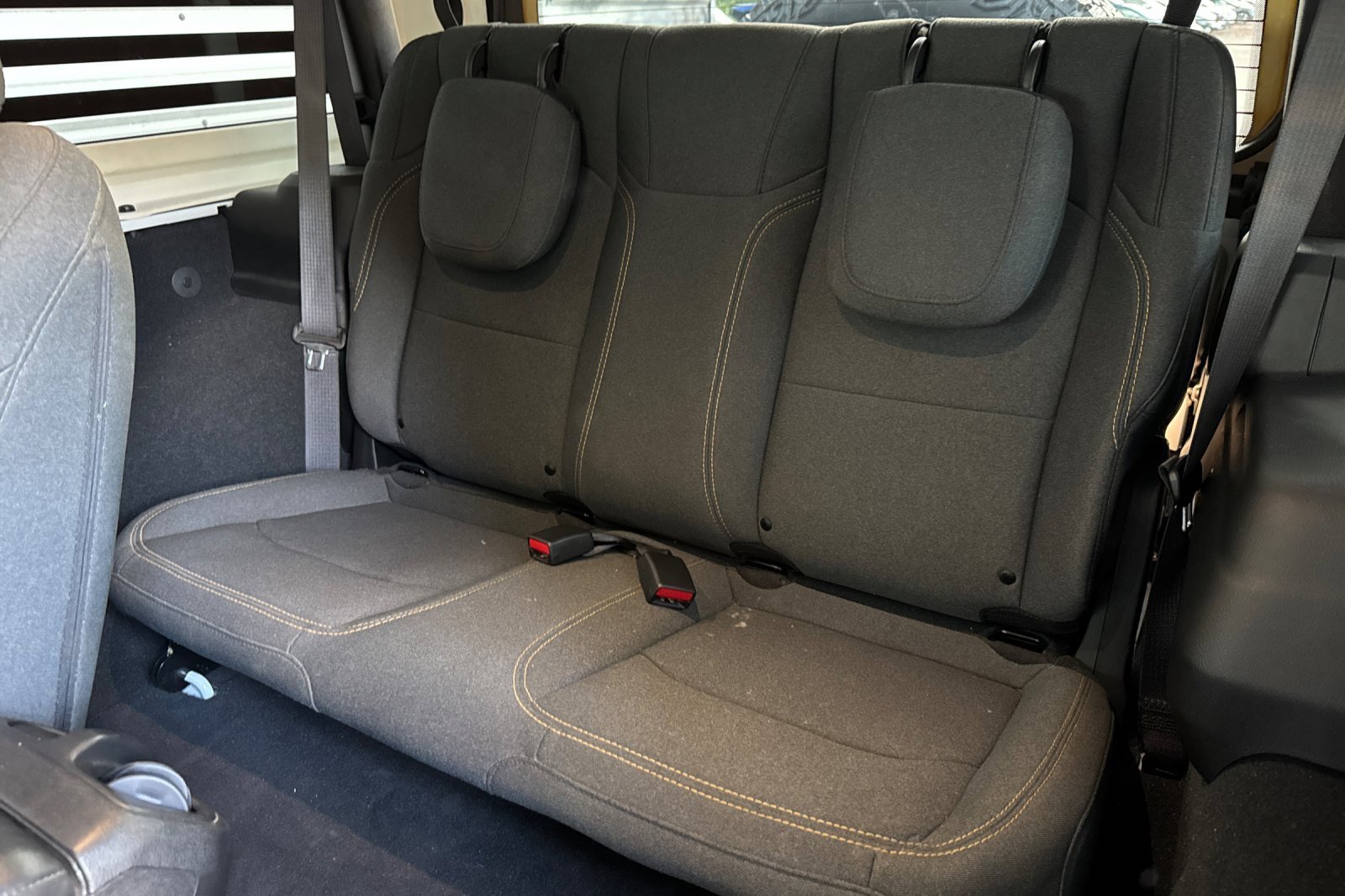 Used 2024 Jeep Wrangler Sport image 12