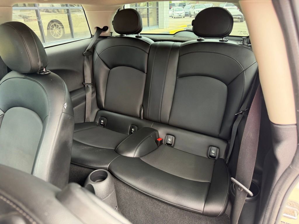 Used 2014 MINI Cooper 2-Door Hardtop FWD image 14