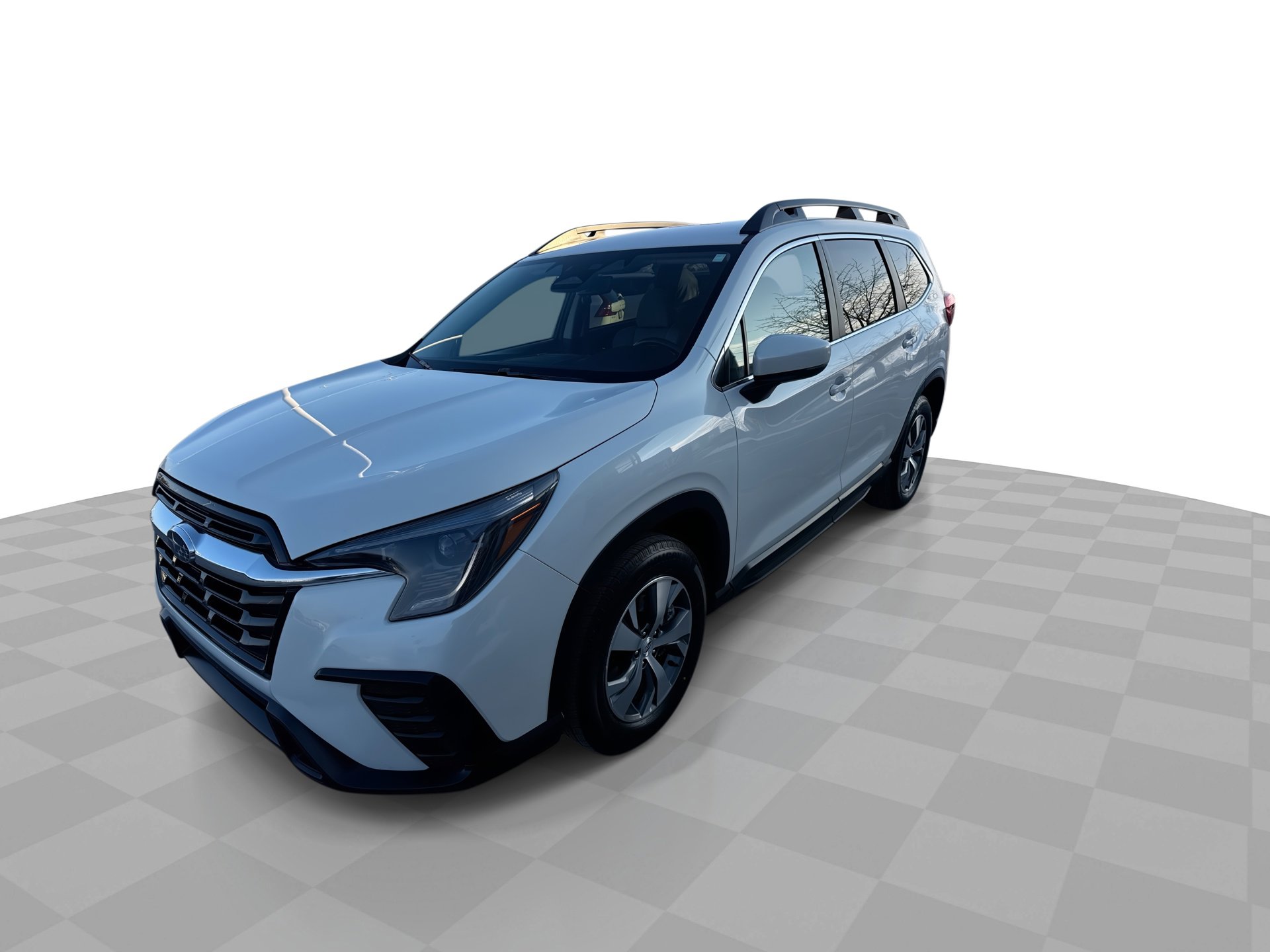 Used 2024 Subaru Ascent Premium w/ Convenience Package image 4