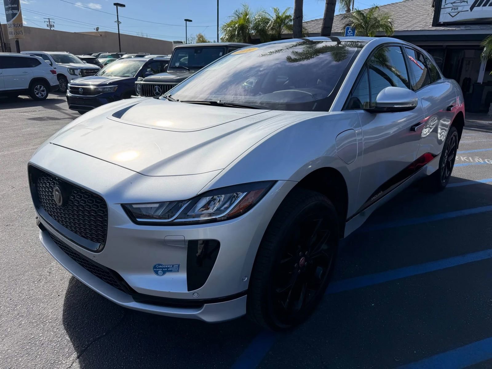 Used 2020 Jaguar I-PACE S image 2