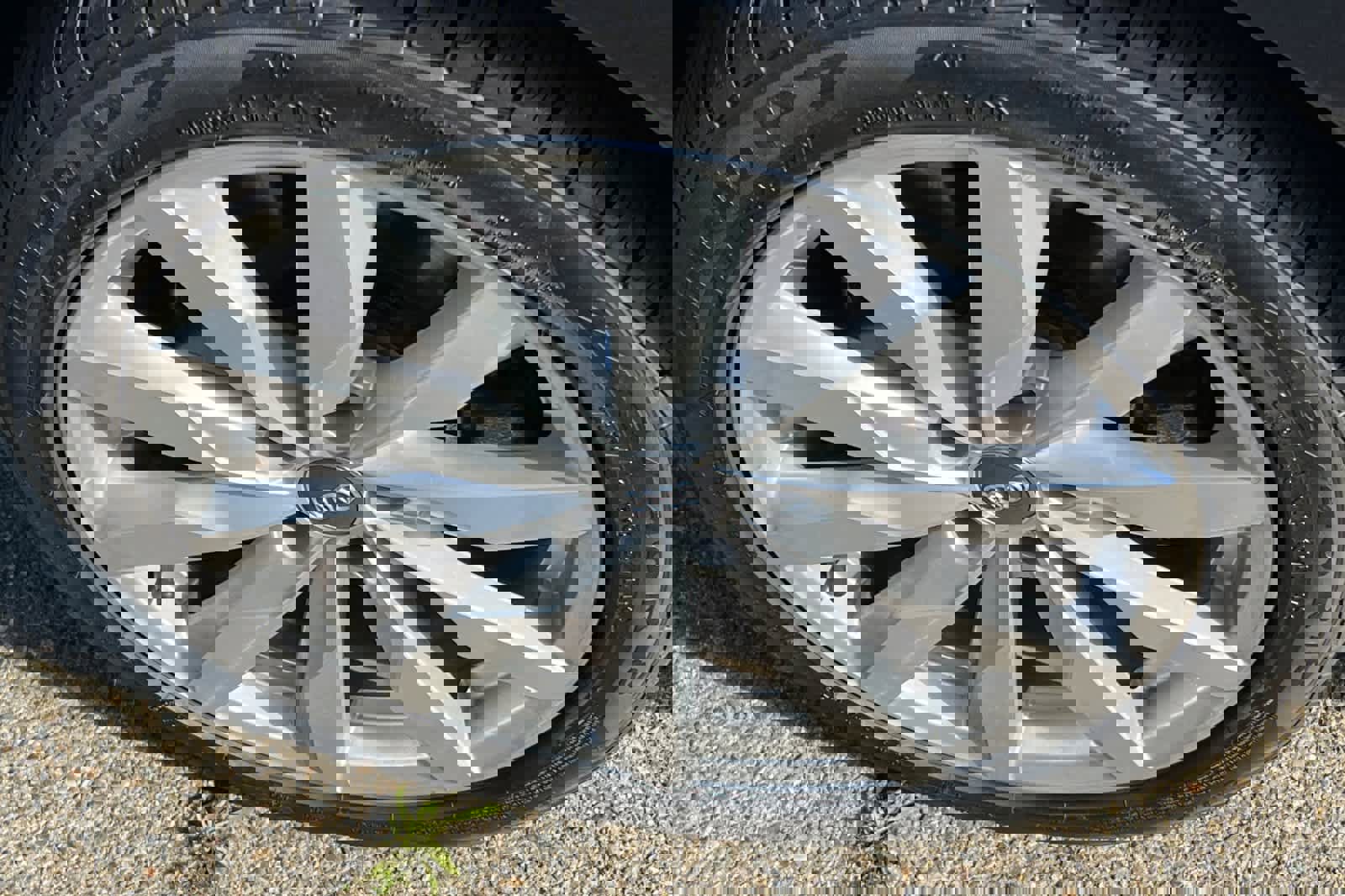 Used 2017 Audi A4 2.0T Premium AWD/4WD image 17