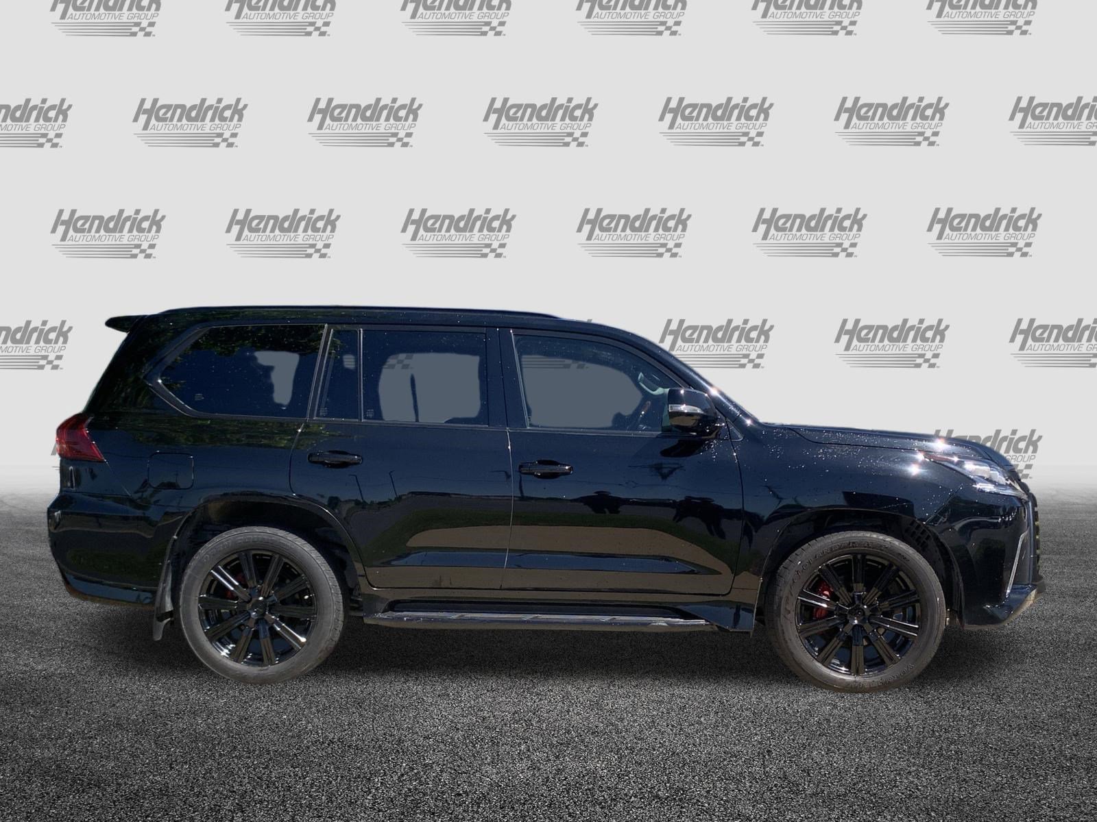 Used 2018 Lexus LX 570 4WD w/ Luxury Package image 11