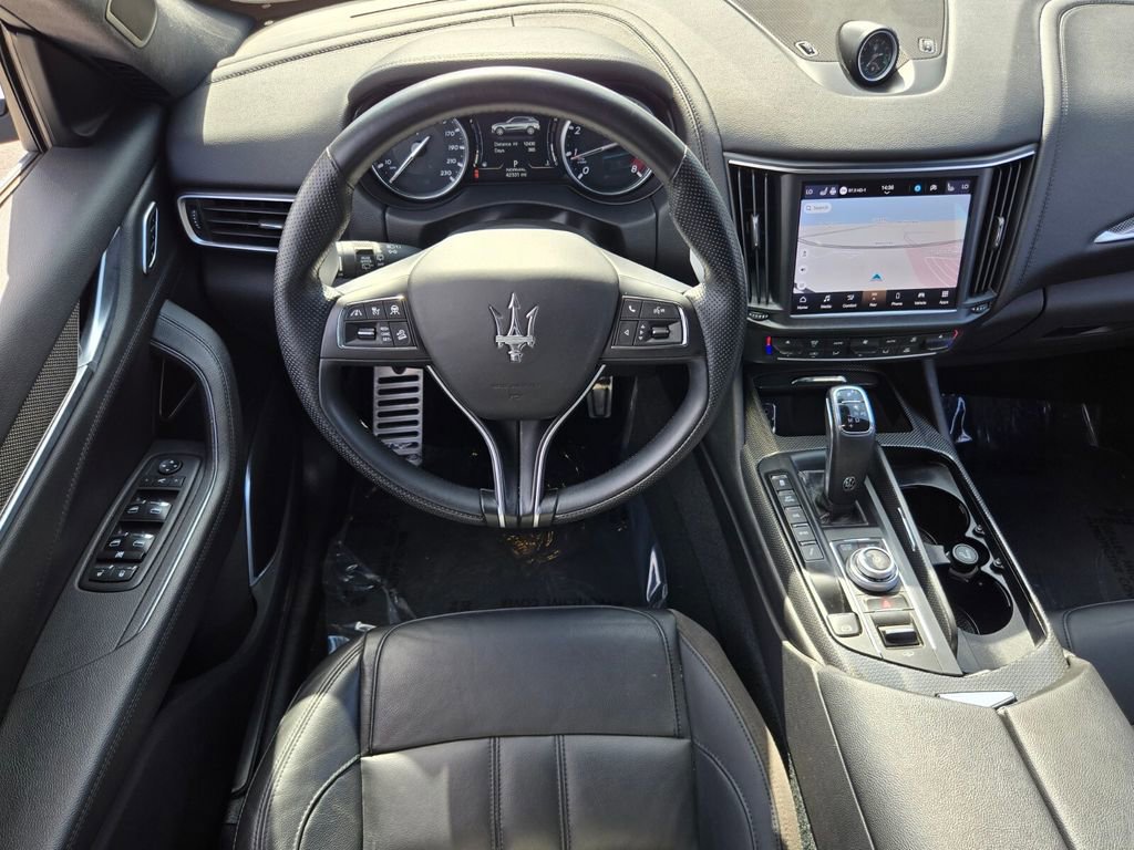 Used 2022 Maserati Levante Modena S image 12