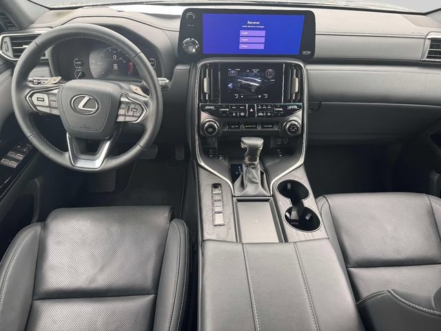 Used 2024 Lexus LX 600 4WD w/ Interior Upgrade Package image 17