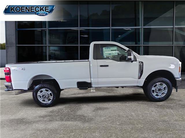 New 2026 Ford F350 XLT w/ 360-Degree Camera Package AWD/4WD image 13