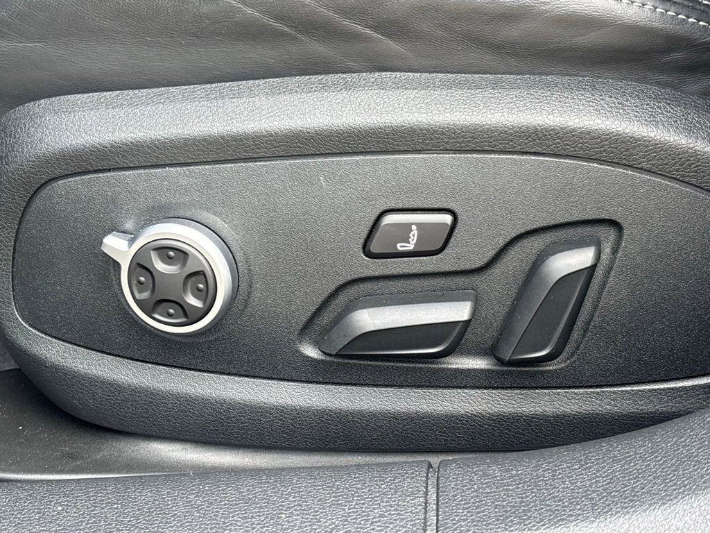 Used 2022 Audi RS 5 2.9T w/ Black Optic Carbon Package image 16