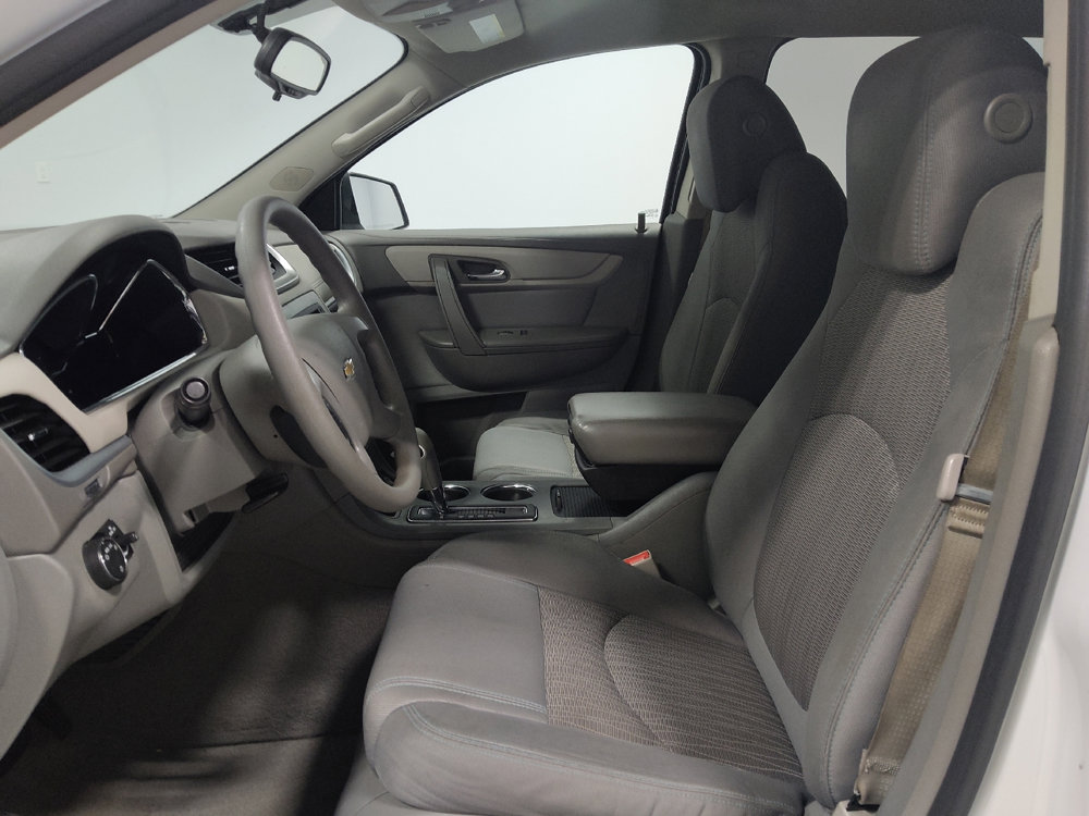 Used 2017 Chevrolet Traverse LS image 17