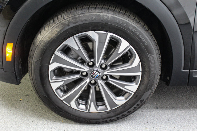 Certified 2024 Buick Envision Preferred AWD/4WD image 30