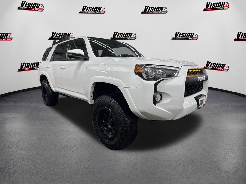 Used 2019 Toyota 4Runner 4WD image 3