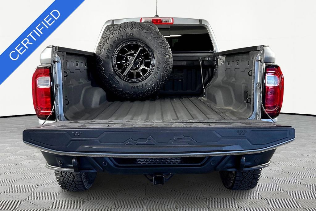 Used 2024 GMC Canyon AT4X w/ AT4X AEV Edition AWD/4WD image 7