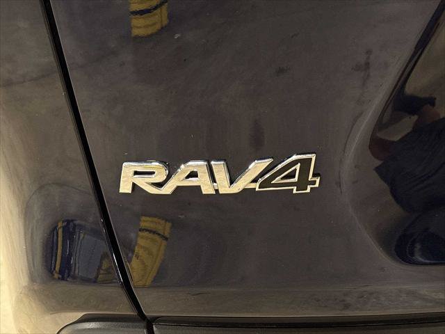Certified 2025 Toyota RAV4 XLE AWD/4WD image 25