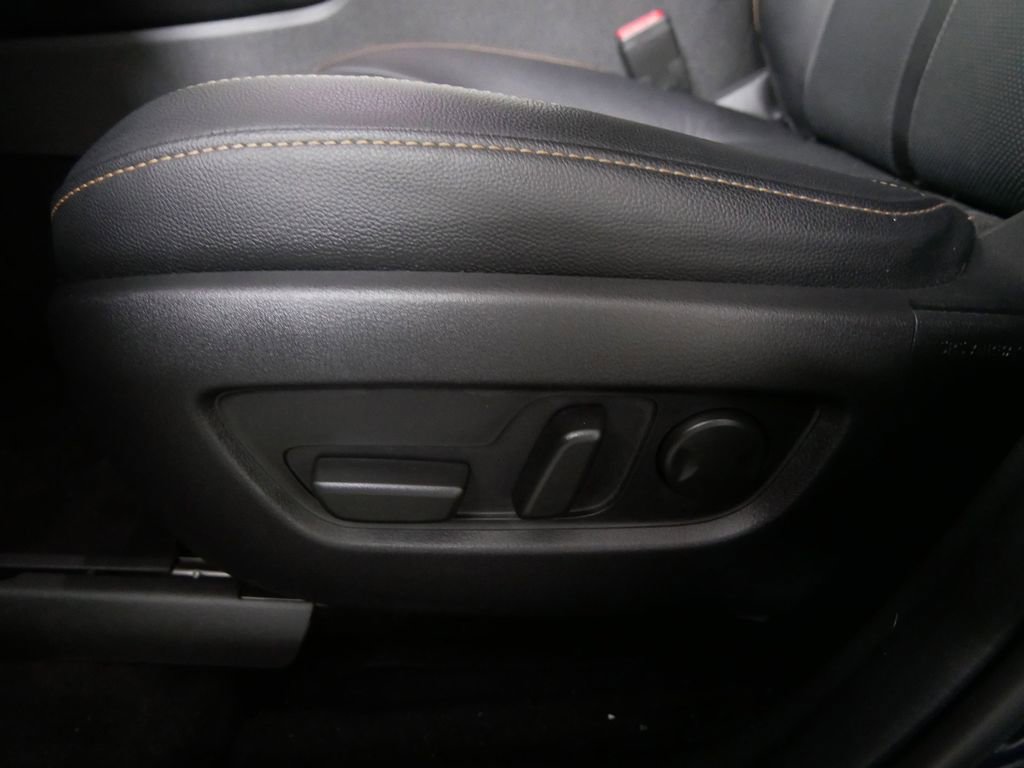 Used 2024 MAZDA CX-90 Plug-In Hybrid w/ Premium Pkg image 16