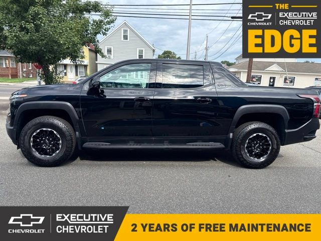 Used 2026 Chevrolet Silverado EV Trail Boss AWD/4WD image 1