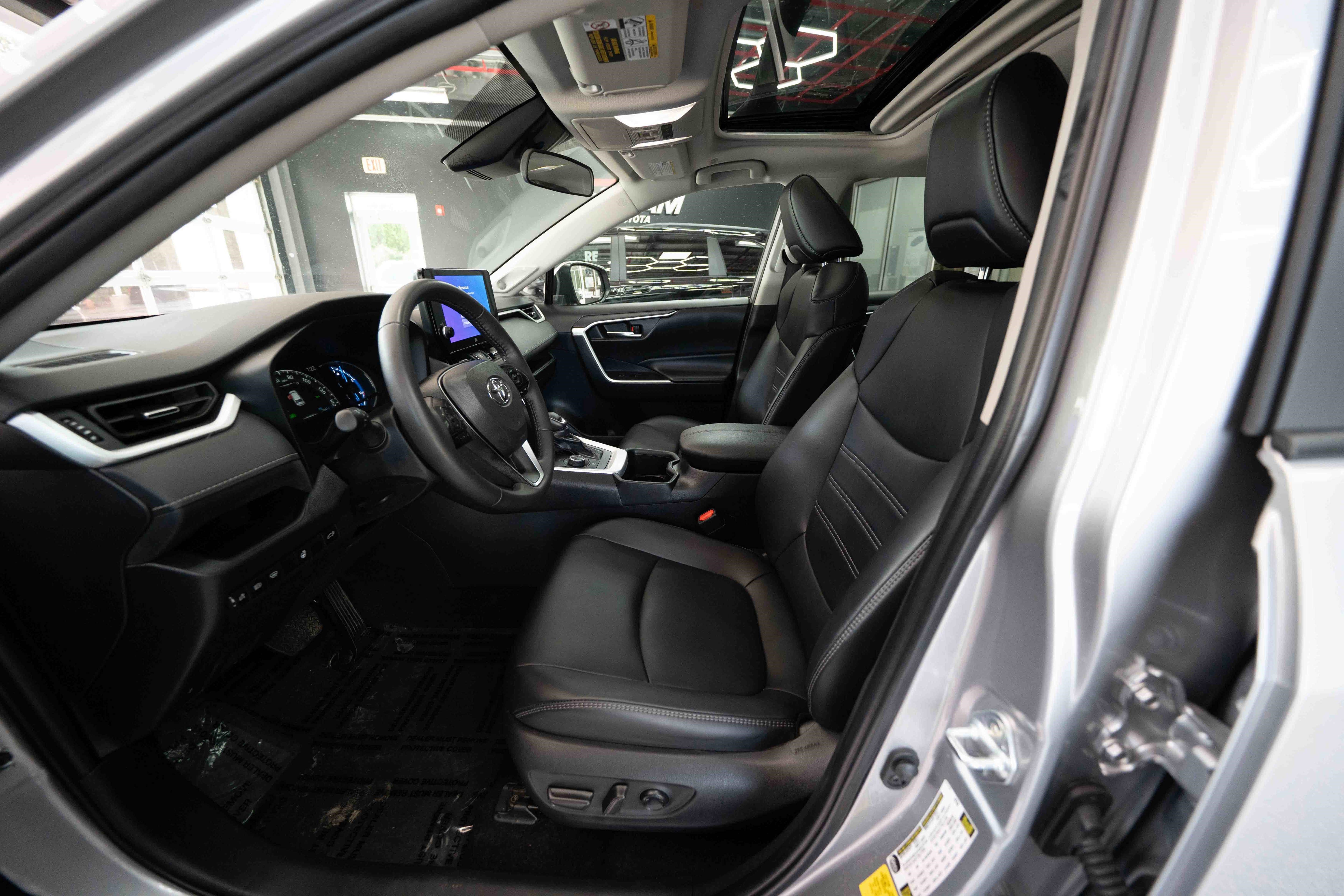 Certified 2024 Toyota RAV4 XLE Premium w/ Weather Package AWD/4WD image 10