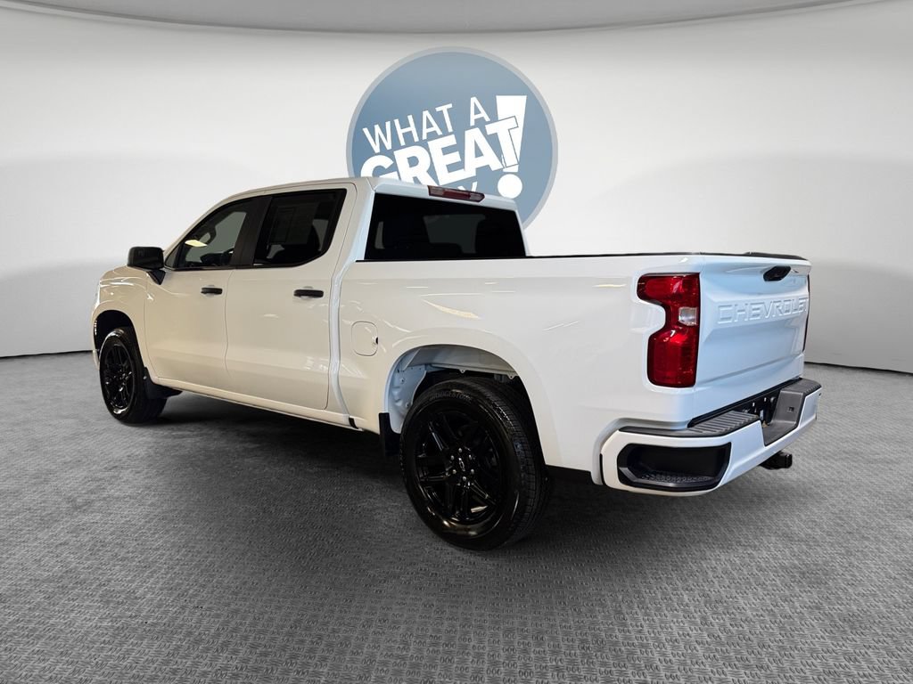 Used 2026 Chevrolet Silverado 1500 Custom AWD/4WD image 6