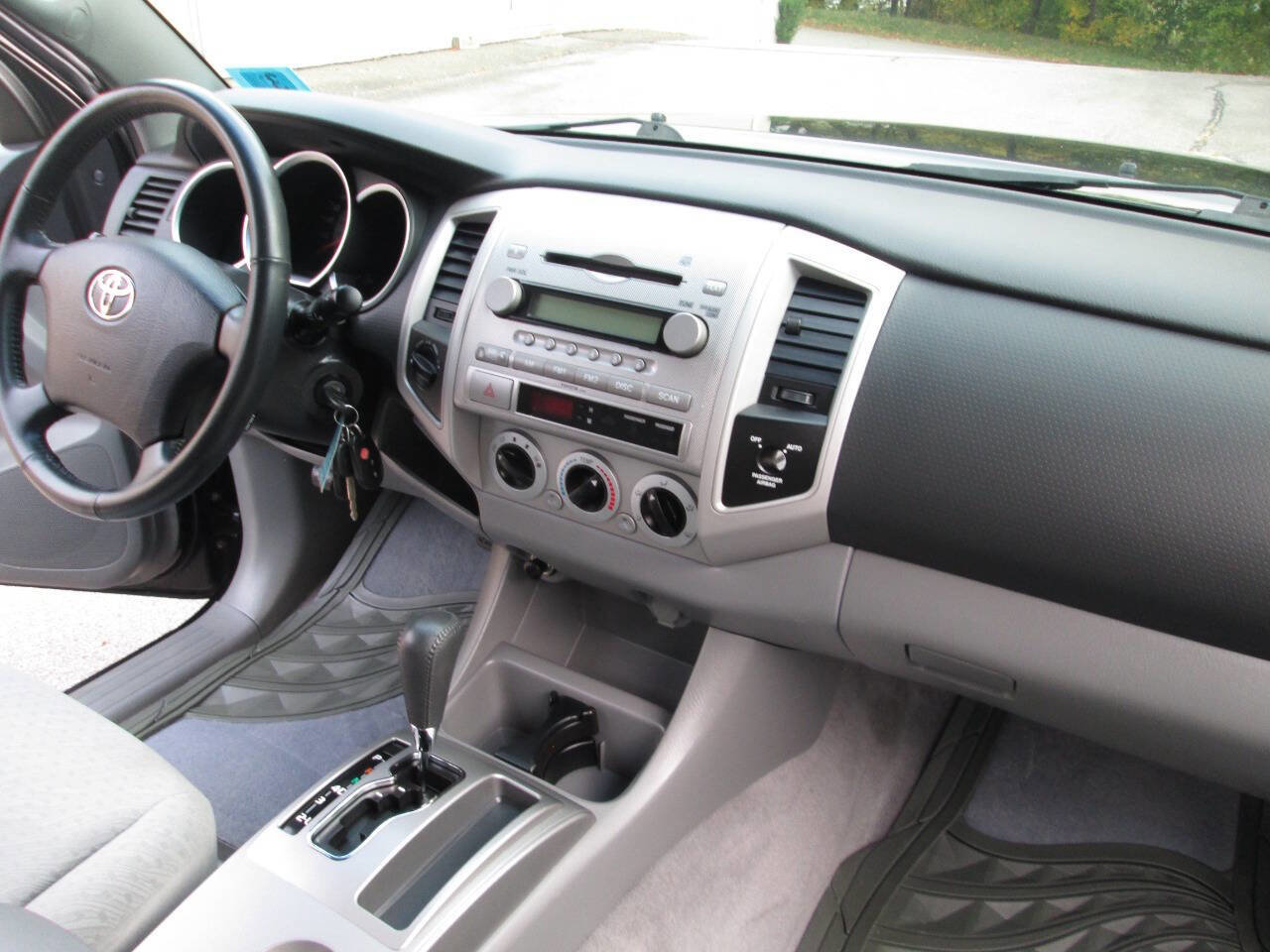 Used 2008 Toyota Tacoma SR5 image 24