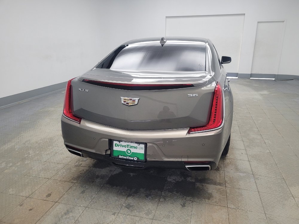 Used 2019 Cadillac XTS Luxury image 7