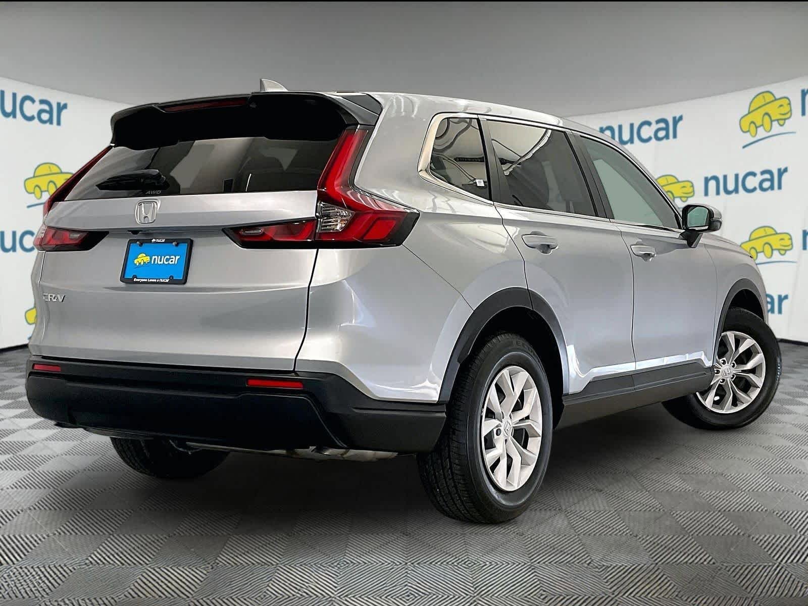 Used 2025 Honda CR-V LX image 6