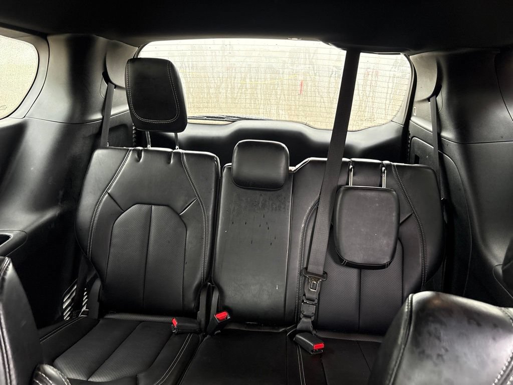 Used 2025 Chrysler Pacifica Select FWD image 13