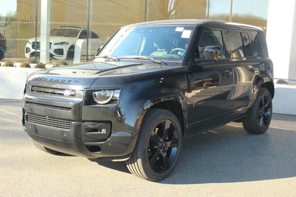 New 2026 Land Rover Defender 110 V8 image 1