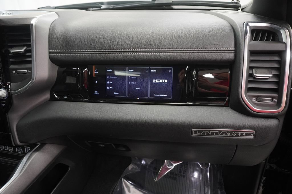 Used 2025 RAM 1500 Laramie w/ Night Edition AWD/4WD image 51