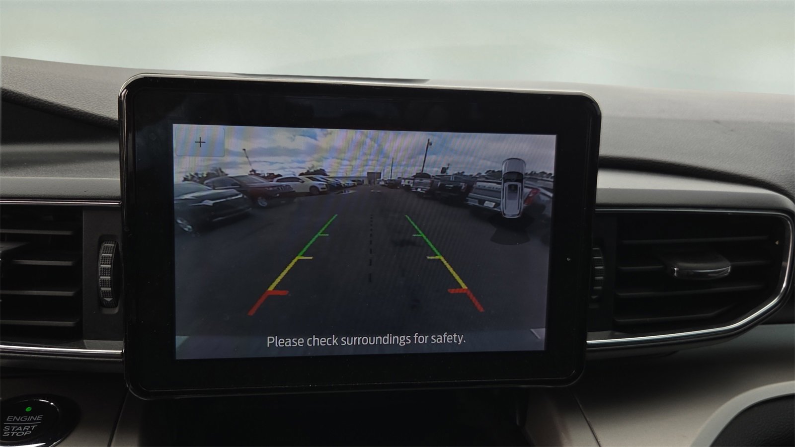 Used 2020 Ford Explorer XLT w/ Equipment Group 202A image 32