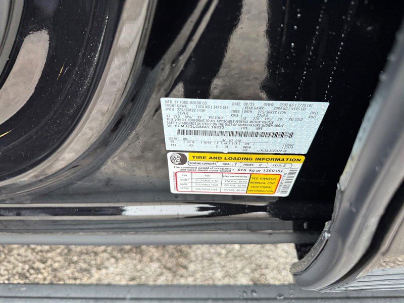 New 2025 Lincoln Navigator Reserve w/ Jet Appearance Package image 26