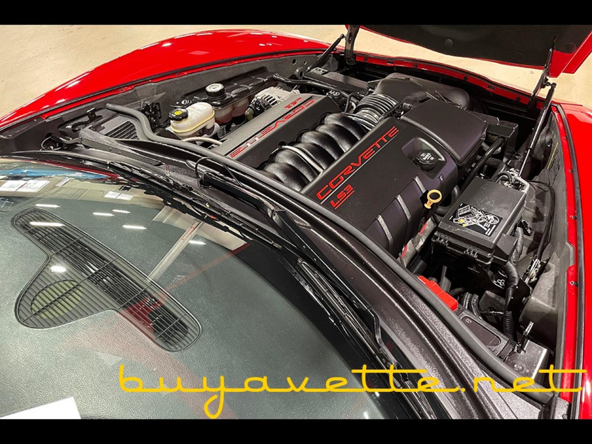 Used 2008 Chevrolet Corvette Convertible w/ Preferred Equipment Group RWD image 29