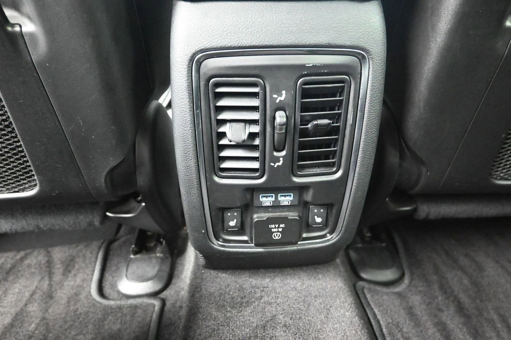 Used 2019 Jeep Grand Cherokee Overland RWD image 18