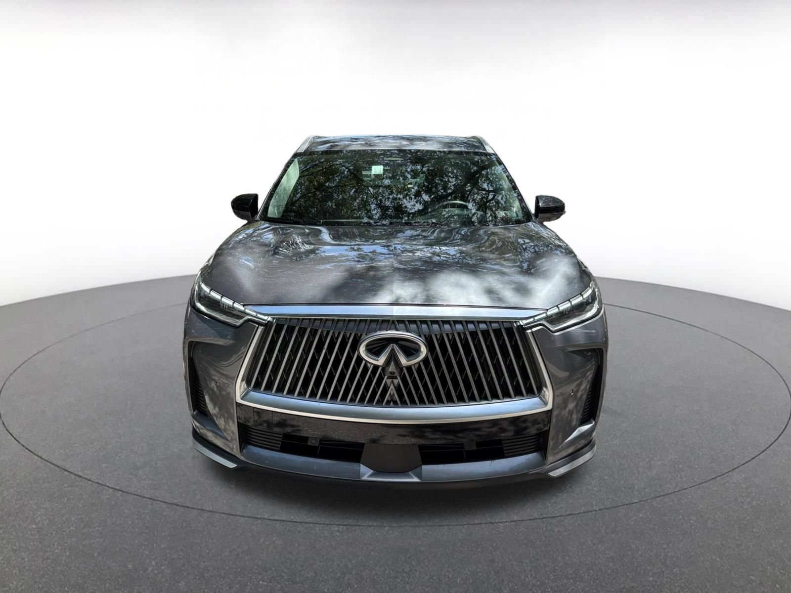 Used 2026 INFINITI QX60 Luxe AWD/4WD image 2