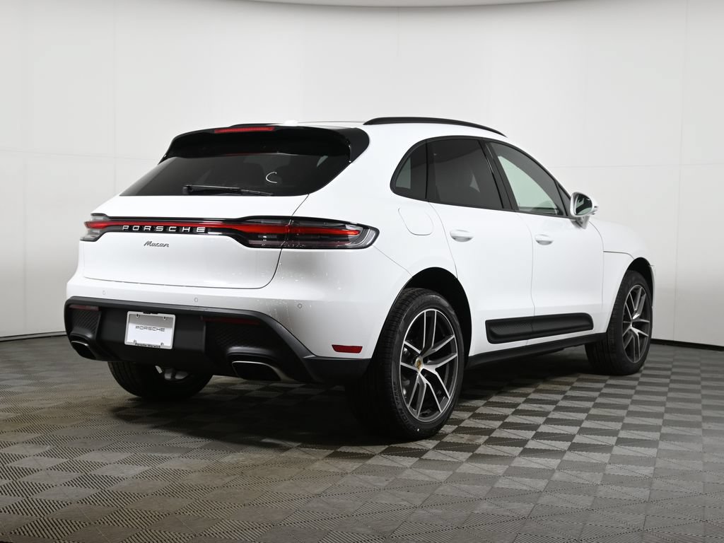 Used 2026 Porsche Macan AWD/4WD image 7