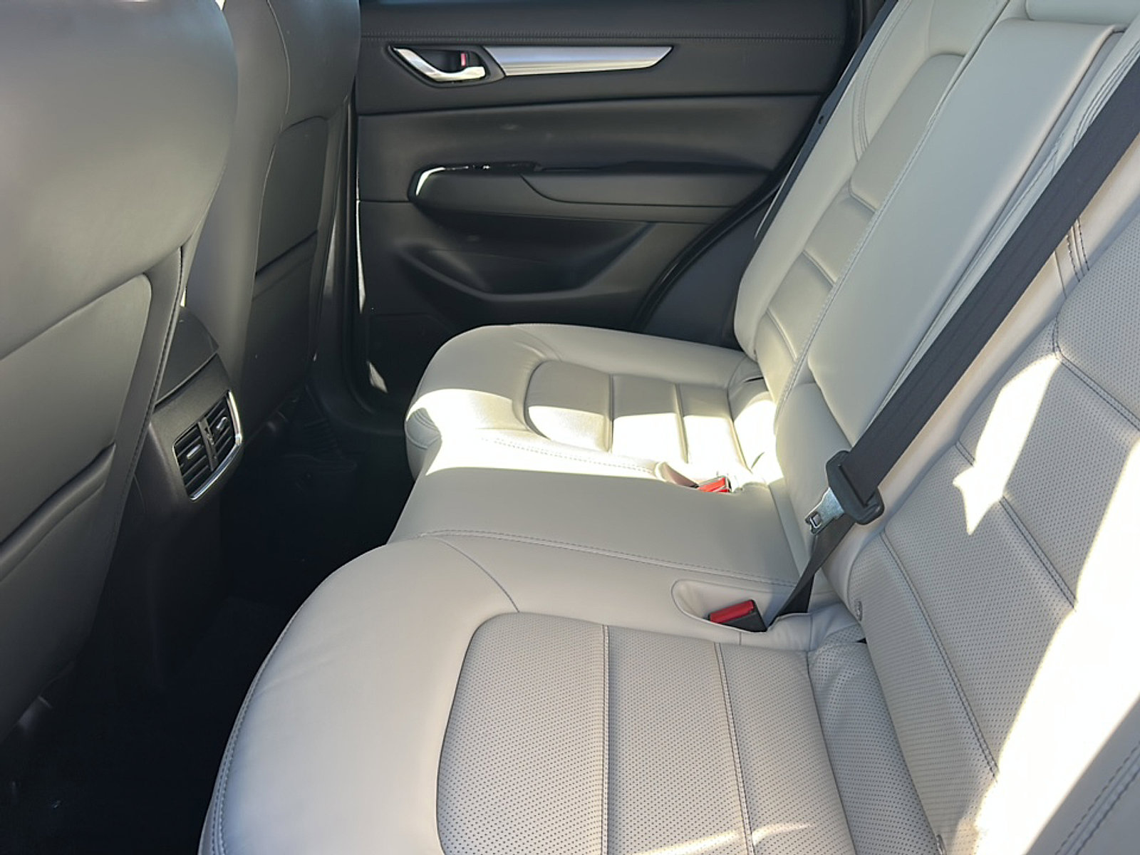 New 2025 MAZDA CX-5 AWD 2.5 S w/ Preferred Package image 15