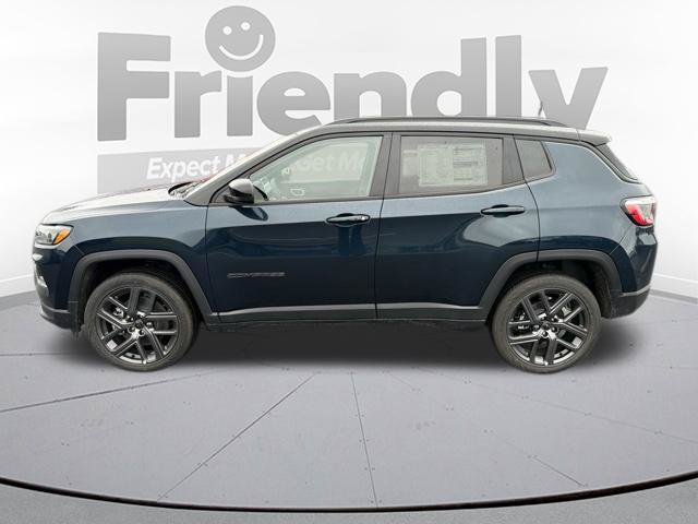 New 2026 Jeep Compass Limited w/ Sun, Sound & Navigation Group AWD/4WD image 3