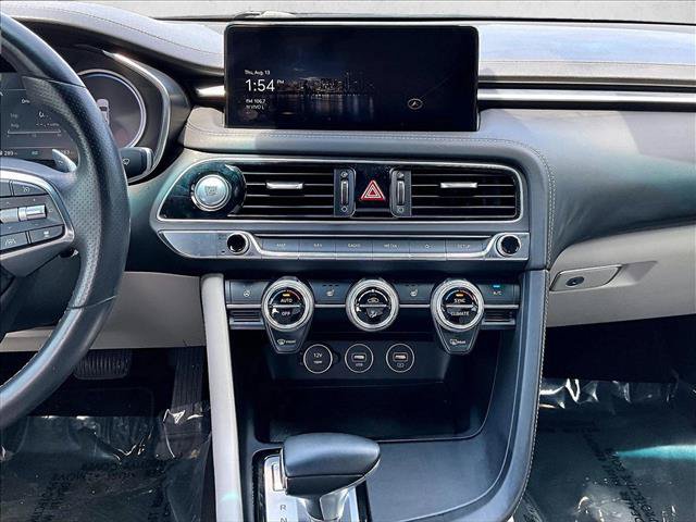Used 2023 Genesis G70 2.0T AWD/4WD image 8
