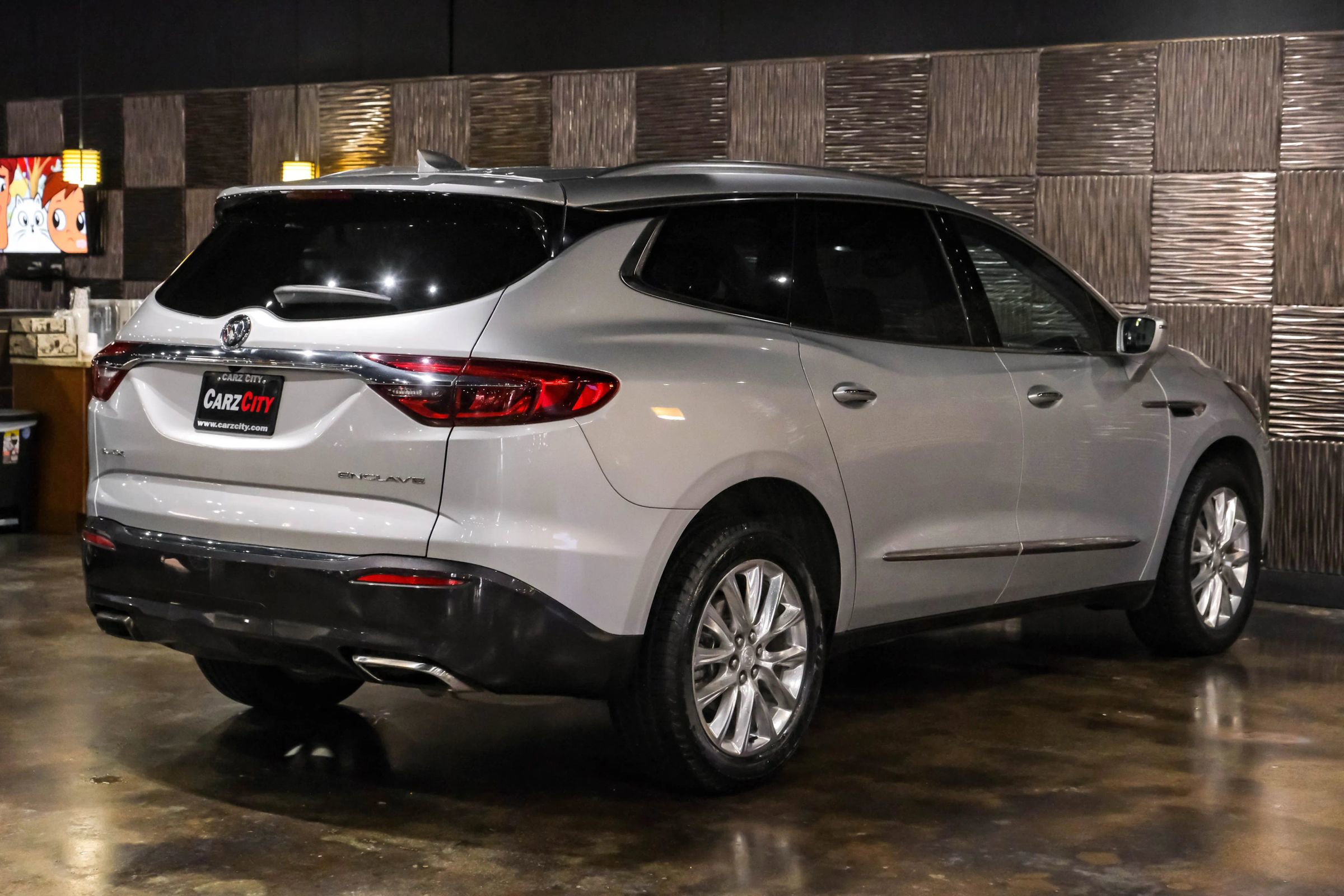 Used 2018 Buick Enclave Premium w/ Experience Buick Package image 10