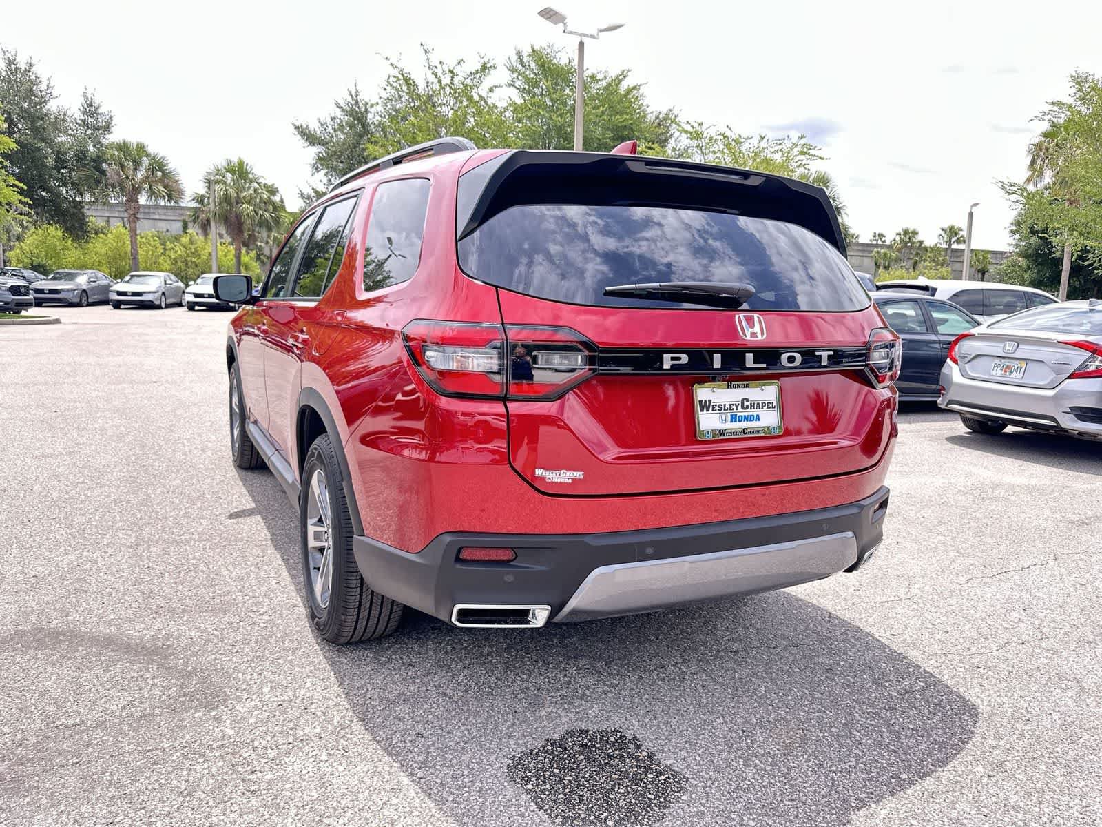 New 2026 Honda Pilot EX-L image 4