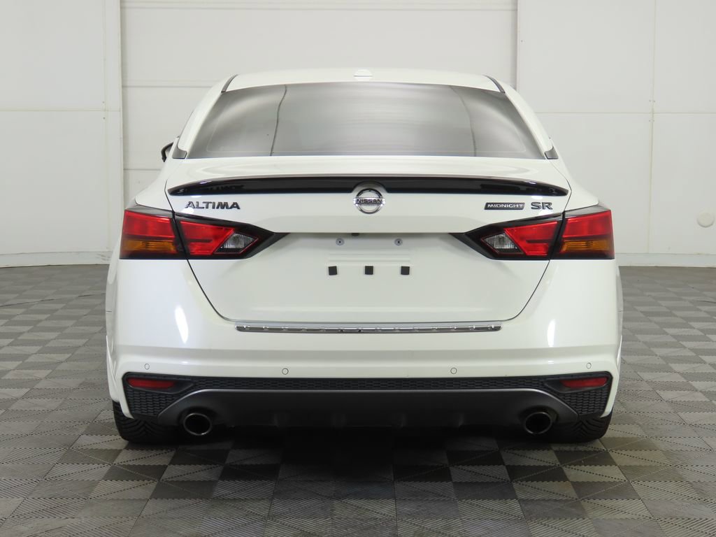 Used 2022 Nissan Altima 2.5 SR w/ Midnight Edition Package image 6