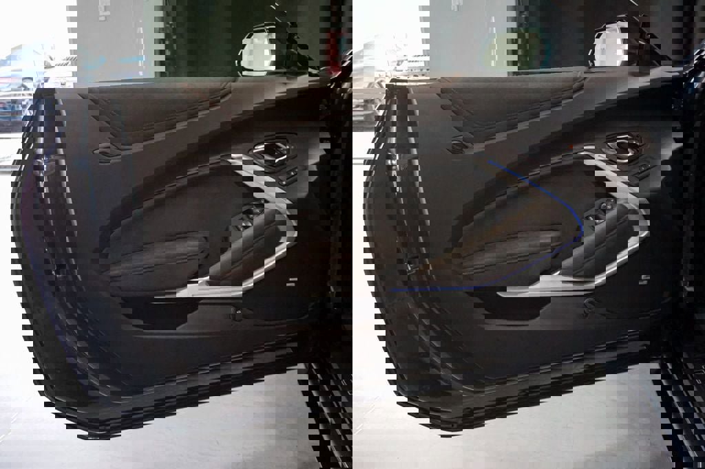 Used 2021 Chevrolet Camaro ZL1 image 17