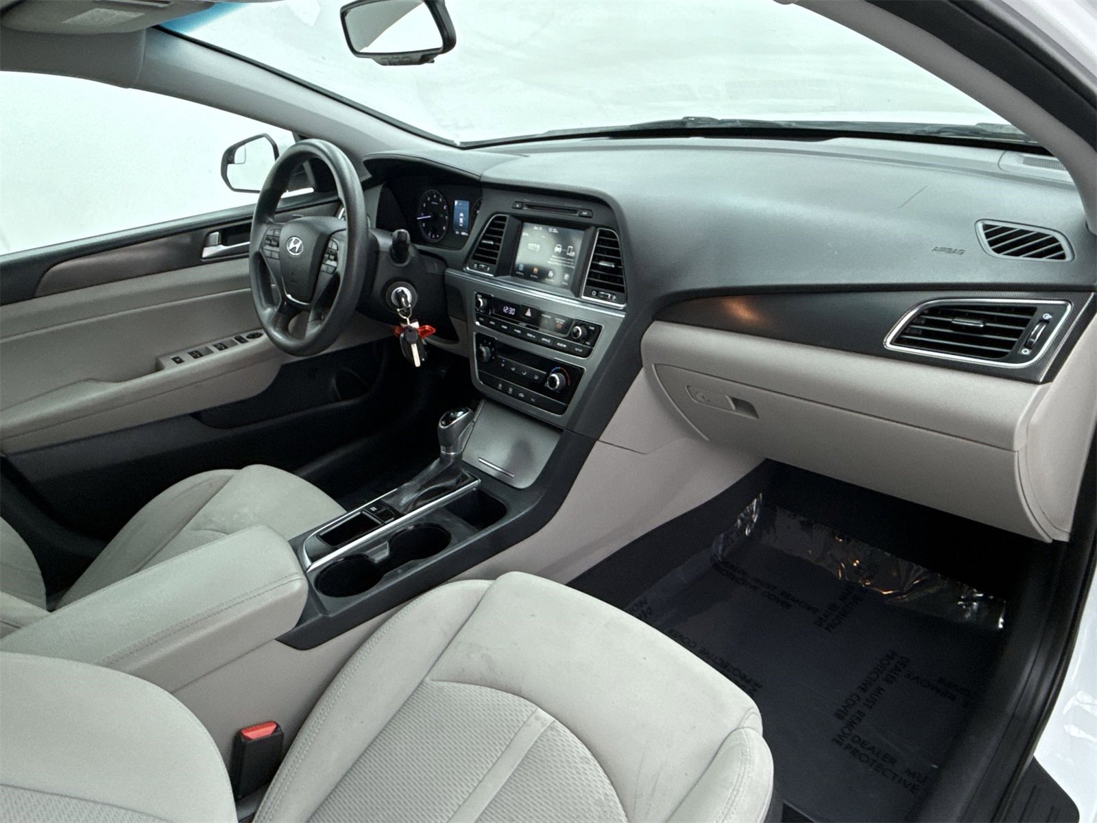 Used 2017 Hyundai Sonata Sport image 15