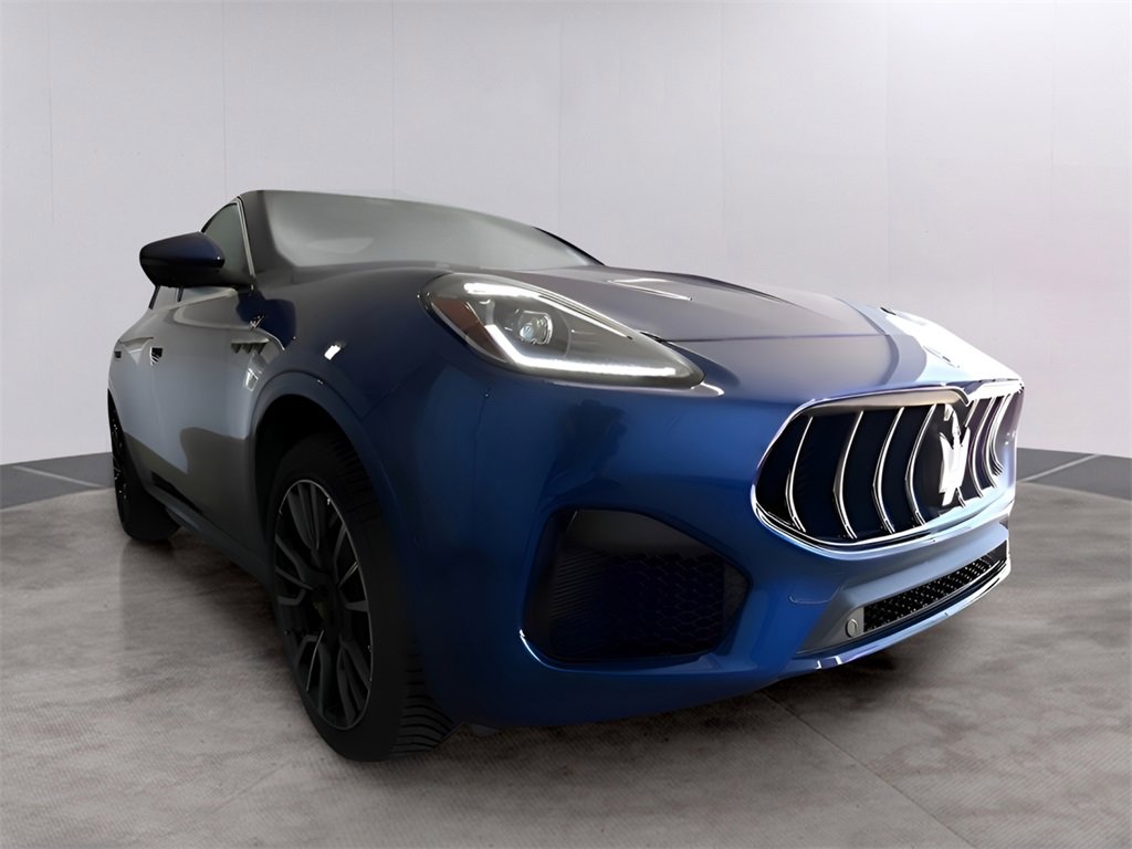 New 2024 Maserati Grecale GT image 2