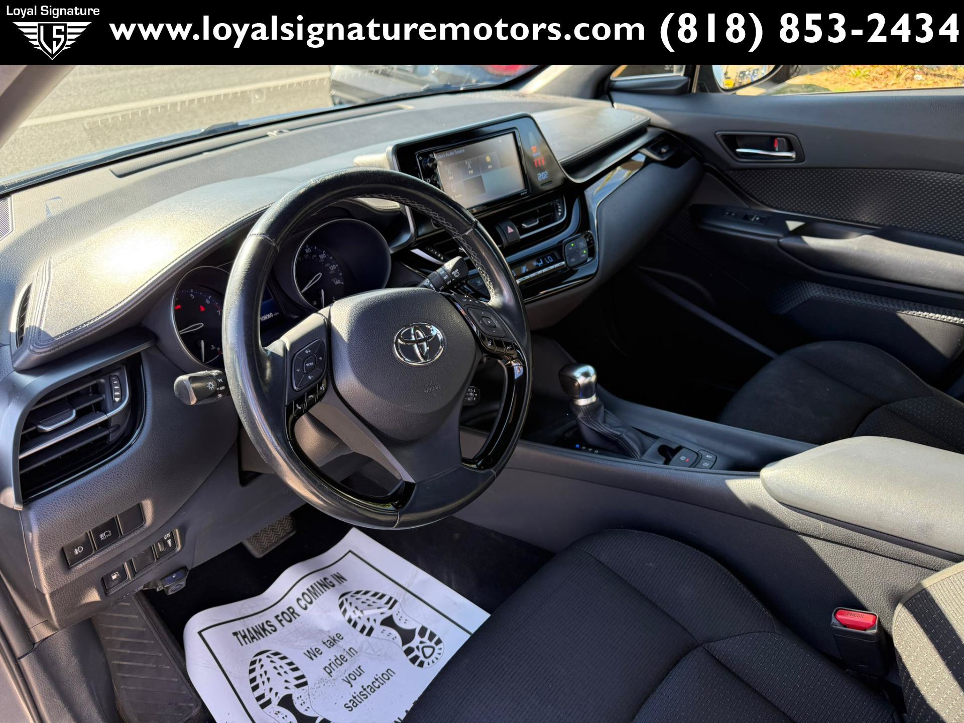 Used 2018 Toyota C-HR XLE FWD image 15